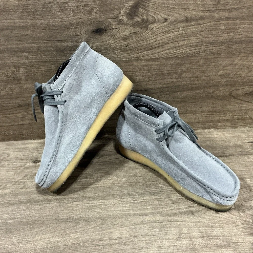 Clarks Wallabees Stinson Hi Suede Ankle Dress Casual Boots Chukka Size 7.5M
